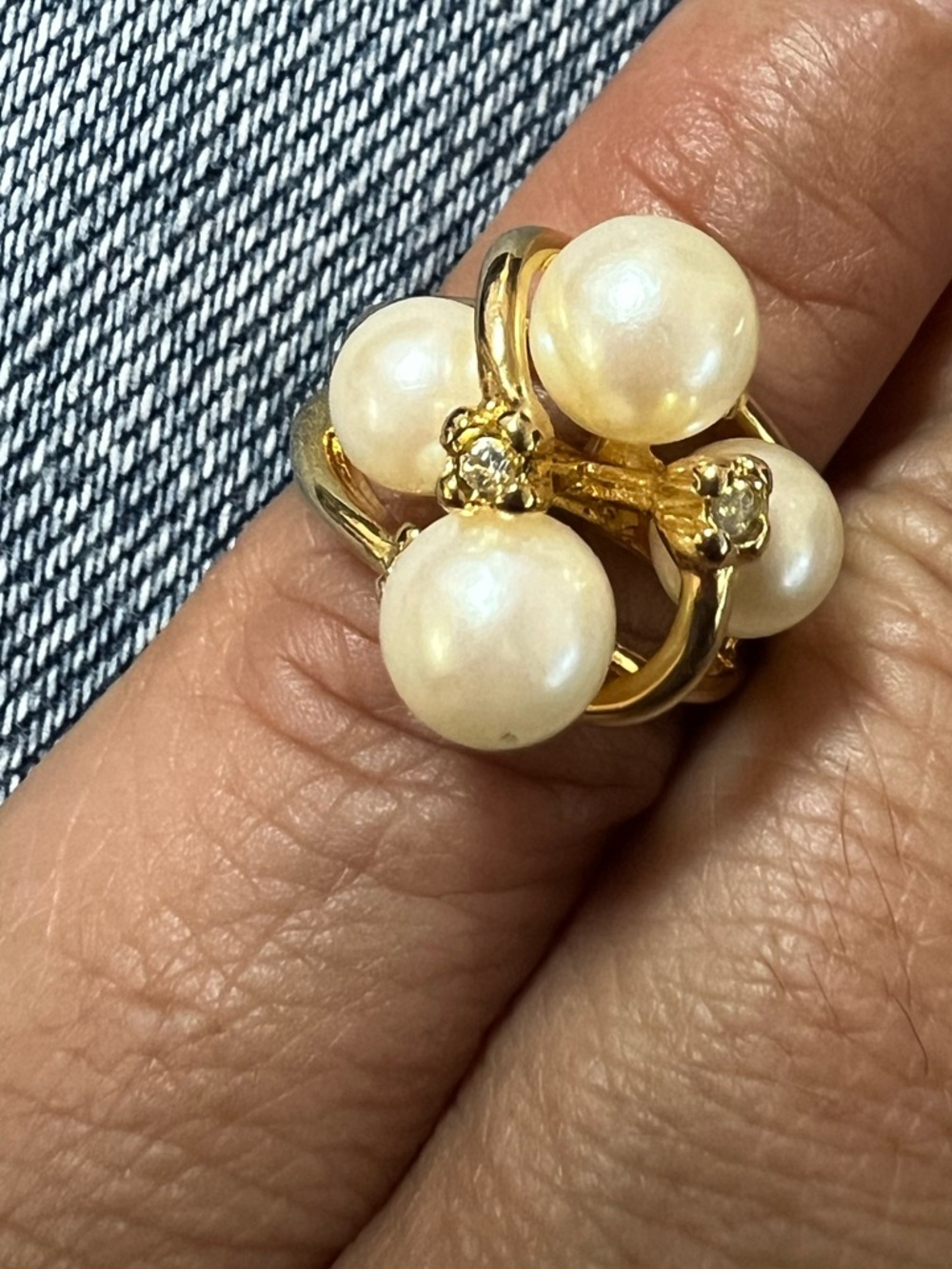 Gold Tone Pearl Cluster Ring 18K HGE Size 4 #41